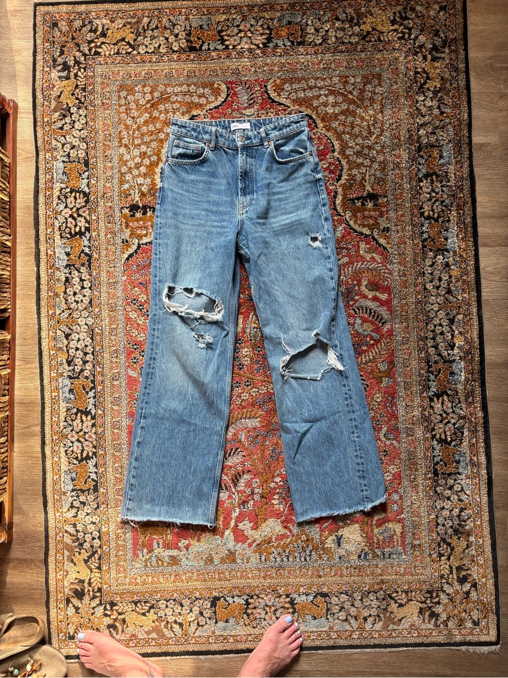 Women’s Distressed Blue Wide-Leg Jeans